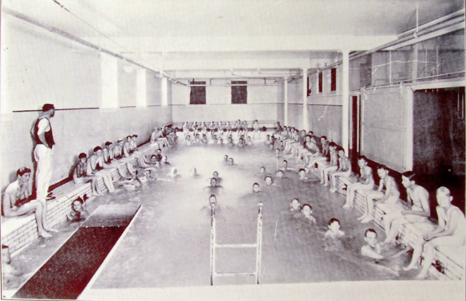 Swimming classes in the Walla Walla, WA YMCA.